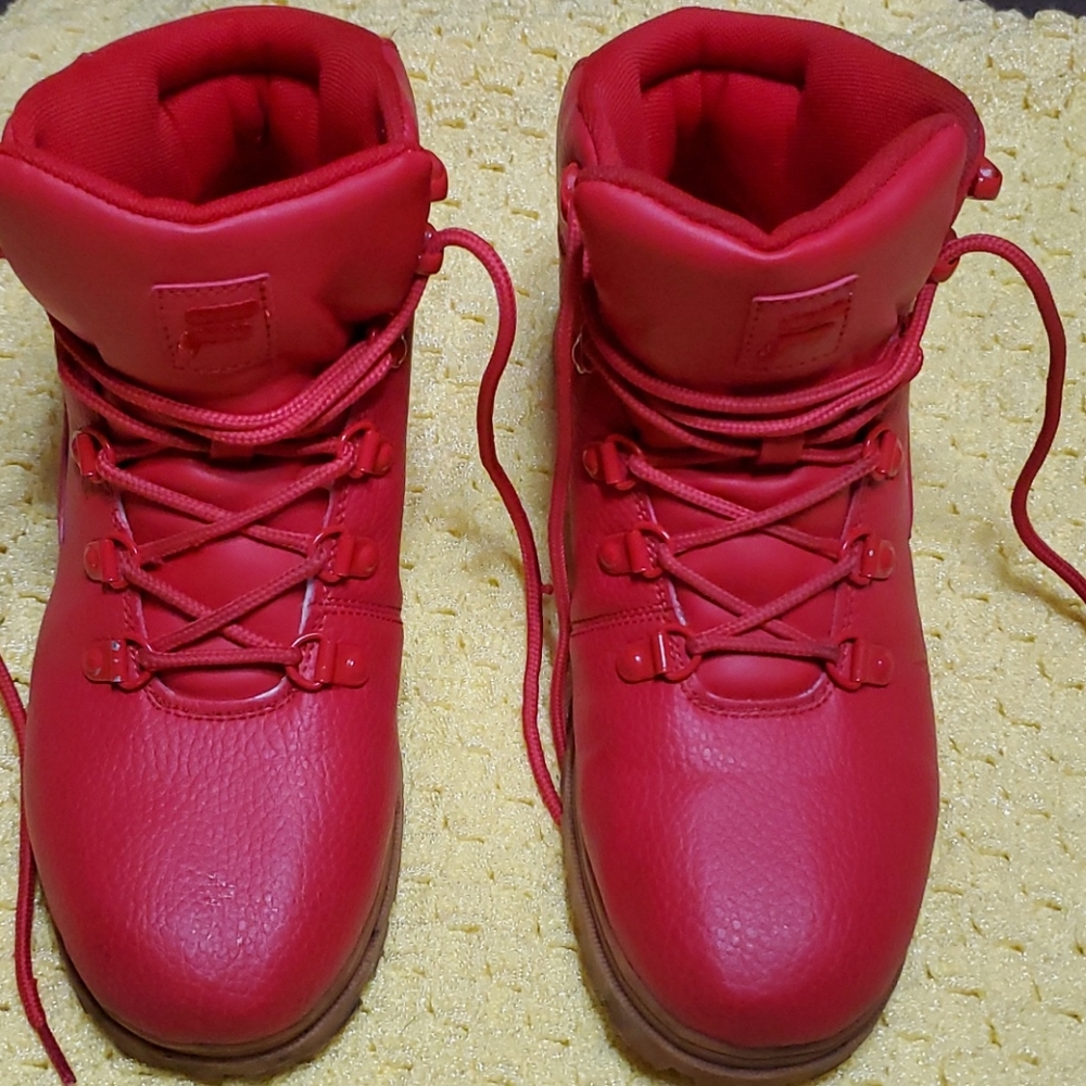 Unisex fila boots 🤎❤